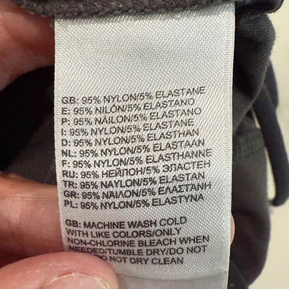 The Northface Aphrodite 2.0 Water Resistant Drawstring Capri Pants Women's Small - Picture 8 of 8